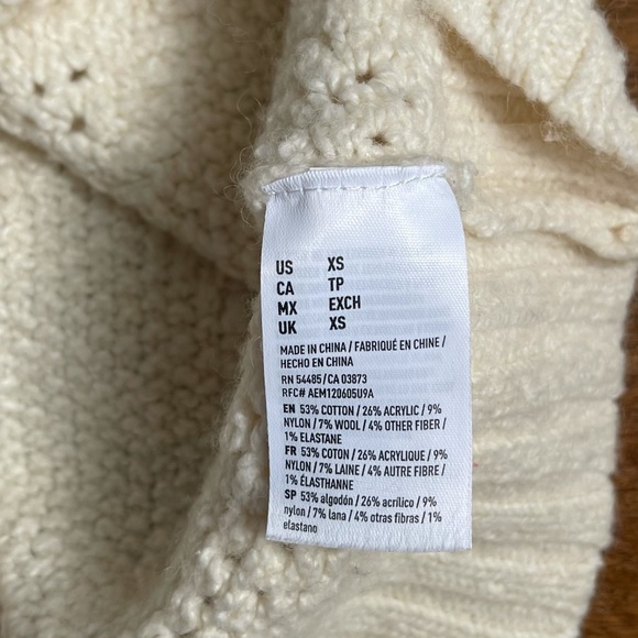 AMERICAN EAGLE OUTFITTERS Cream Wool Blend Argyle Diamond Round Neck Sweater - Picture 6 of 6